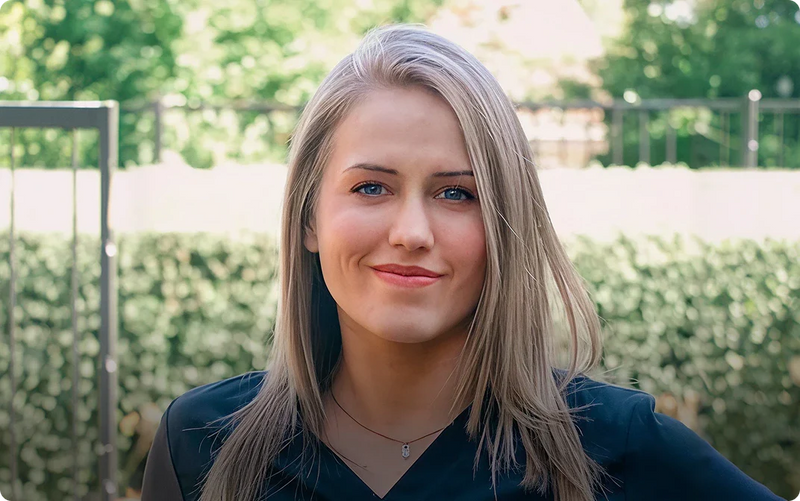 DR. EMILY ROSS